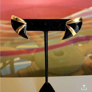 Vintage Black And Gold Monet Pierced Earrings